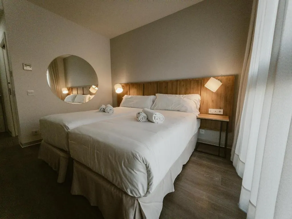 Hotel Petit Palace Vargas Seville